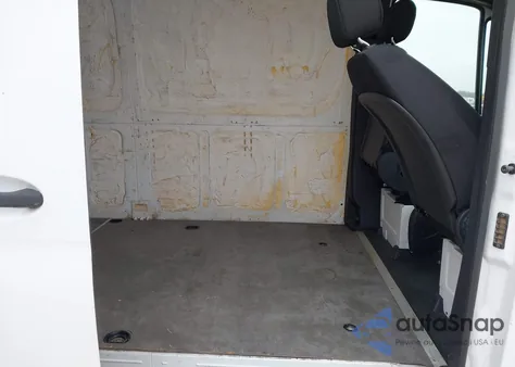 2019 Mercedes-Benz Sprinter 2500 High Roof V6 z USA, uszkodzony, nr VIN WD4PF1CD3KT008408